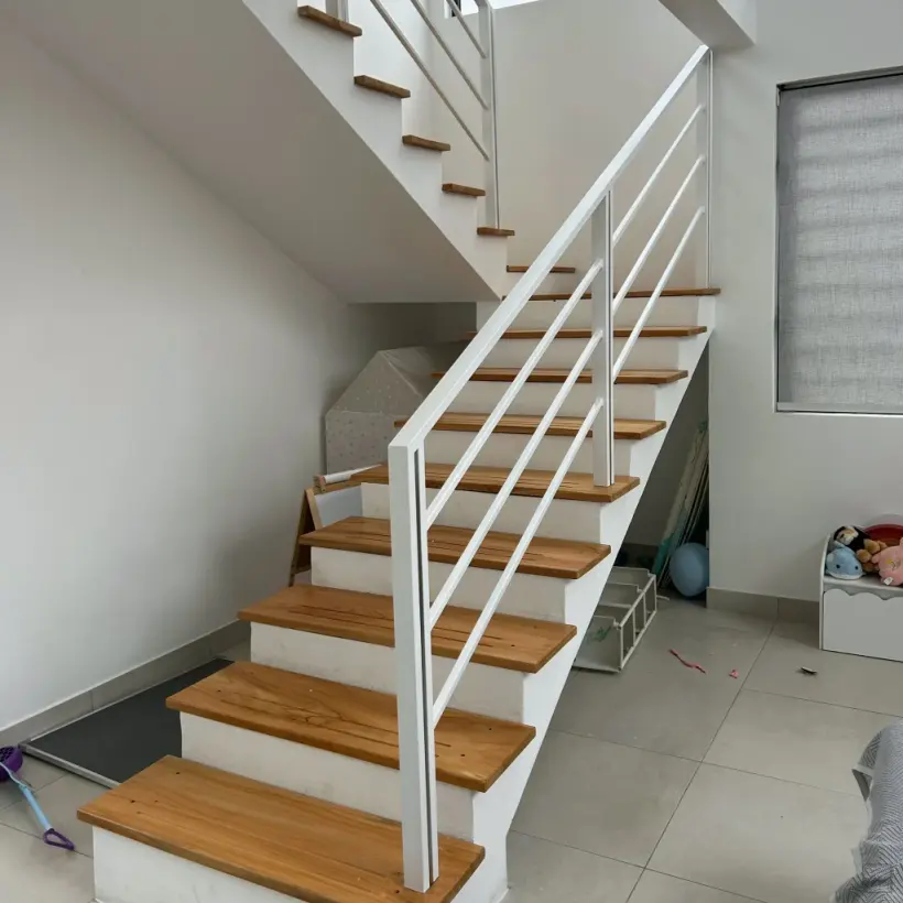 Outdoor 2 showcase image by Monlabo